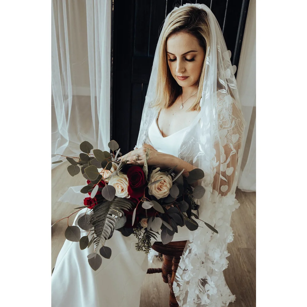 3D Floral Wedding Veil: Handmade Nylon Fingertip Veil Bridal Bride